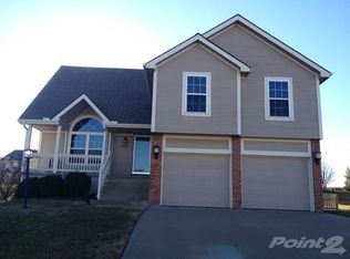 4206 Bennington Dr, Saint Joseph, MO 64506