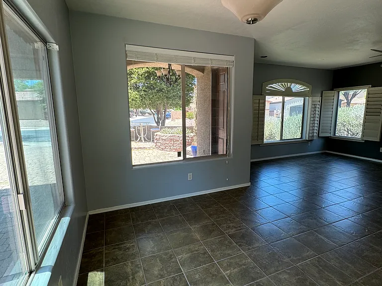 15233 S Via Lago Del Encanto — Photo 5