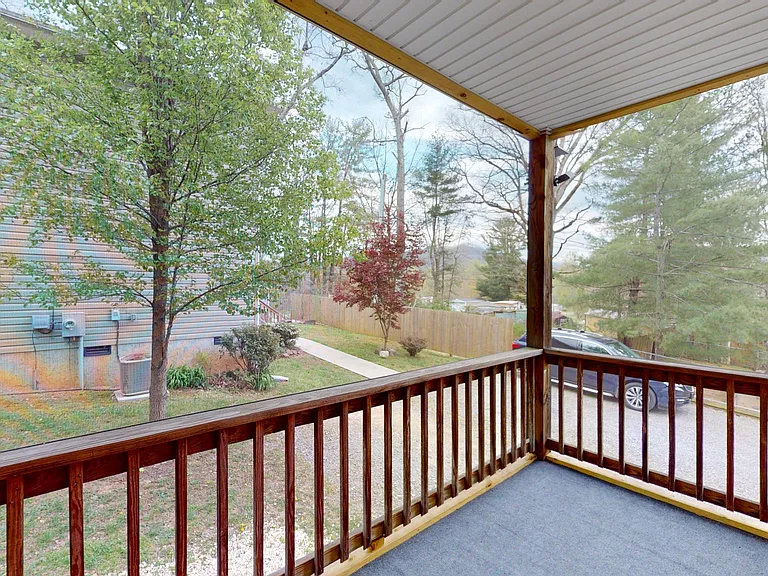 Screened-in Back Porch