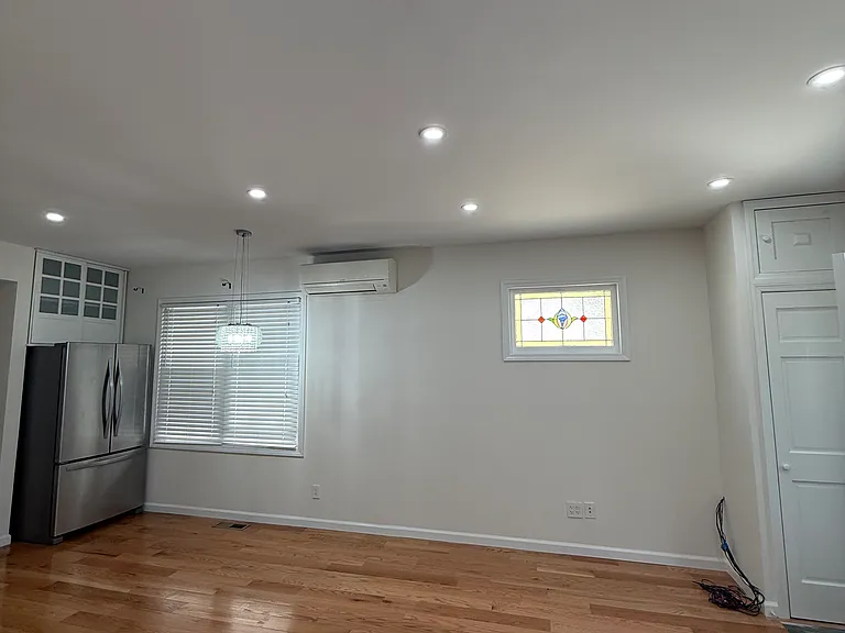 6927 62nd Ave — Photo 11