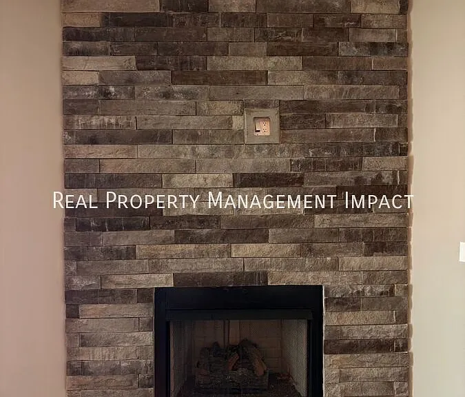 214 Churment Ct — Photo 11