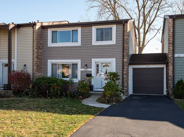 657 Lakeside Circle Dr, Wheeling, IL 60090