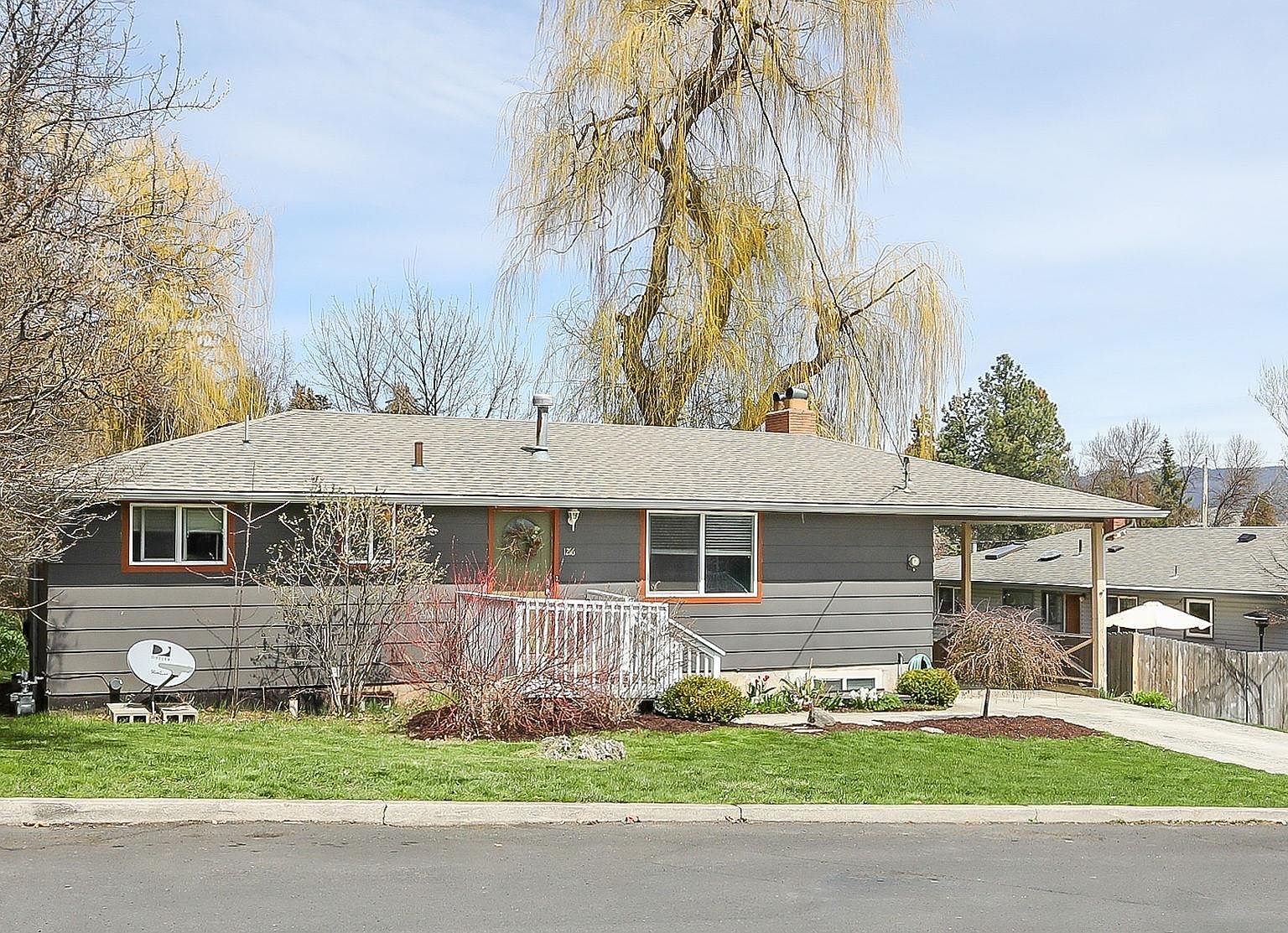 1216 Public Ave, Moscow, ID 83843 Zillow