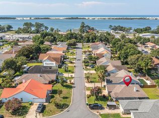 466 Rush Park Cir, Mary Esther, FL 32569