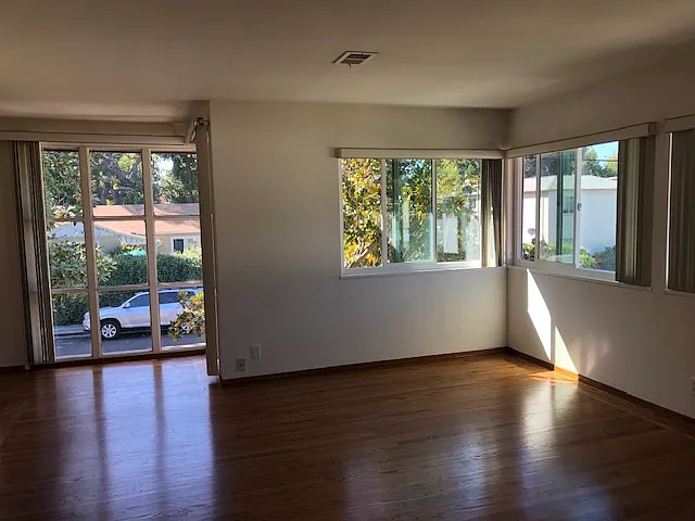 751 Roble Ave #3 — Photo 4