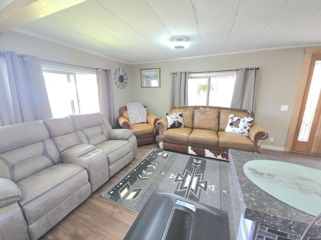 205 SE Lynn Blvd Unit 20, Prineville, OR - View 3