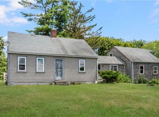 533 Scituate Ave, Cranston, RI 02921