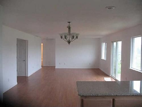 3rd image of 4570 Coyote Dr