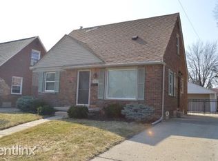 1936 Walnut St, Dearborn, MI 48124