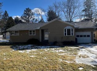 112 Veteran Hill Rd, Horseheads, NY 14845