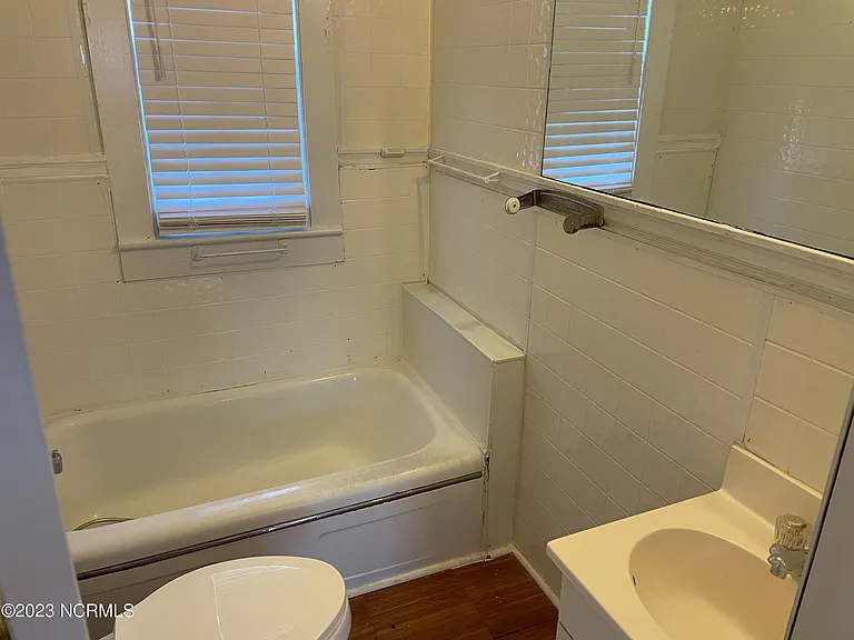 816 S 11th St — Photo 9