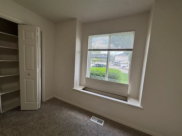 4343 W Rose Hill St #4301-202 — Photo 6
