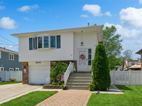 54 New Street, Lynbrook, NY 11563