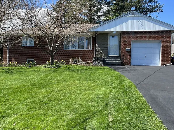 502 Chester Rd, Syracuse, NY 13219