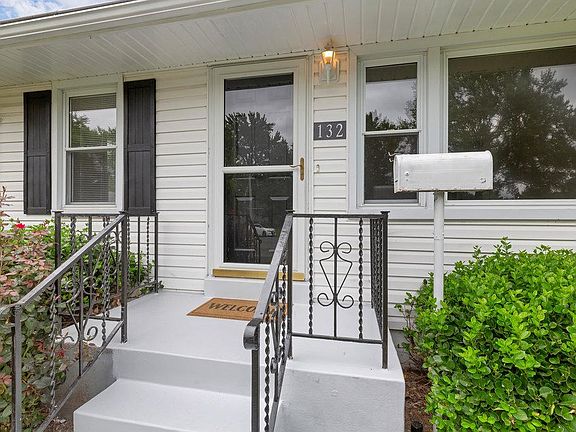 2nd image of 132 Elmdale Ct
