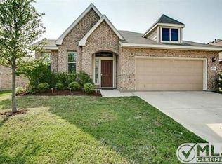 1136 Nighthawk Rd, Fort Worth, TX 76108