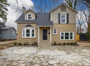 6404 Cantrell Rd, Little Rock, AR 72207