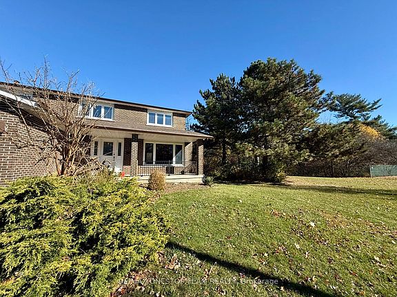 3rd image of 104 Willowbrook Rd