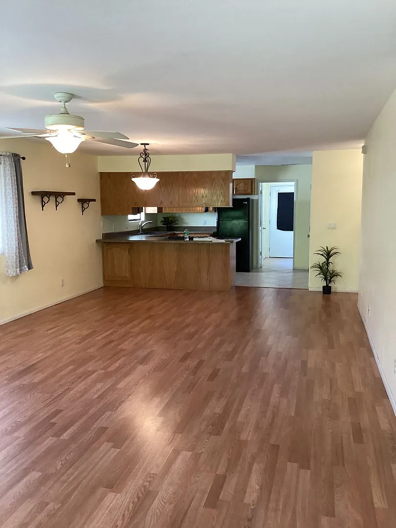Townhome in Tanglewood Hills HOA — Photo 3