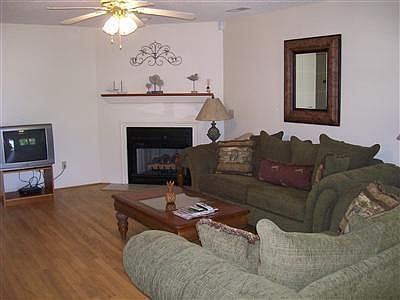 2nd image of 149 NE 14th St