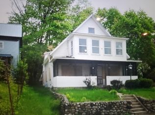 260 Cottage St, Athol, MA 01331