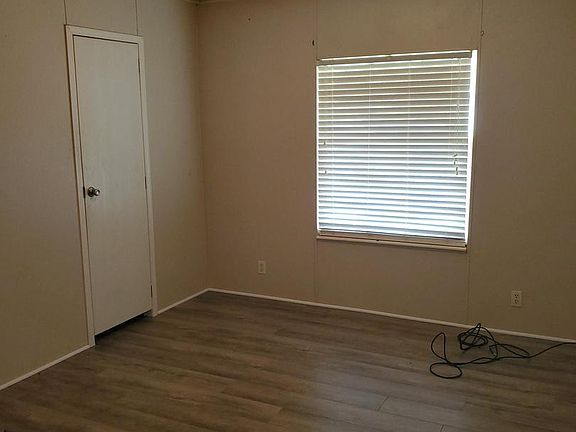 3rd image of 2629 Morgans Choice Rd