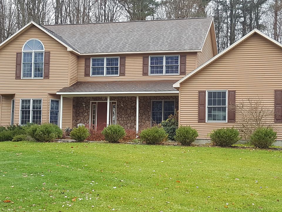 1st image of 412 Hourglass Ln