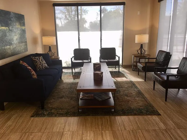 Meridian@101 Apartments — Photo 11