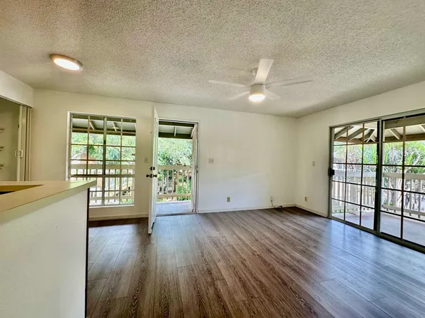 140 Uwapo Rd APT 33-201, Kihei, HI 96753
