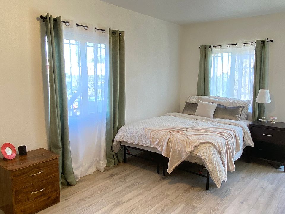 1st image of 644 W 81st St #4