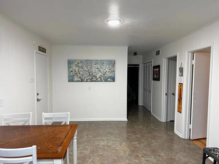 2412 Dartmouth St — Photo 7