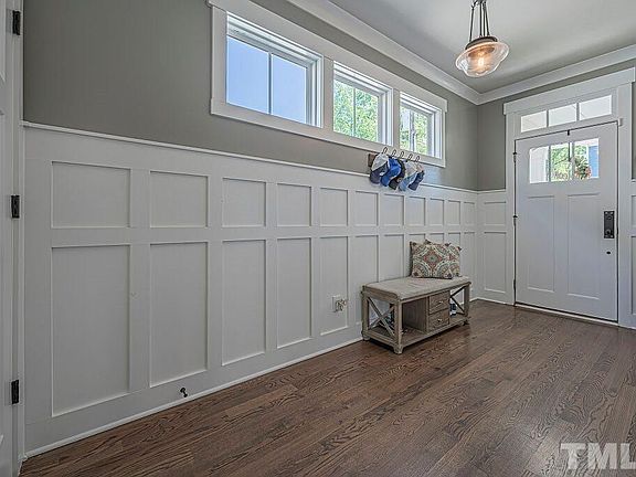 4th image of 210 W Piedmont Ave