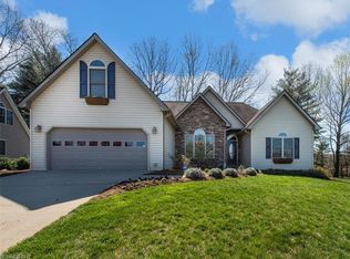 86 Driftstone Cir, Arden, NC 28704