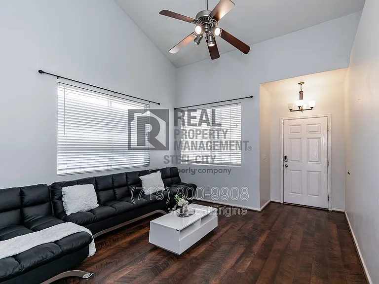 2214 Cowhand Pl — Photo 7