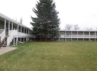 1115 Campbell Dr APT 6, Grand Forks, ND 58201