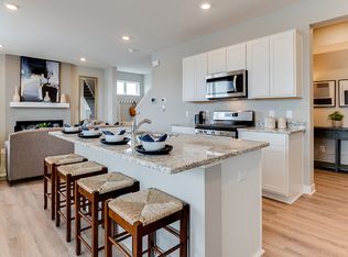 960 Stone Creek Dr, Jordan, MN 55352