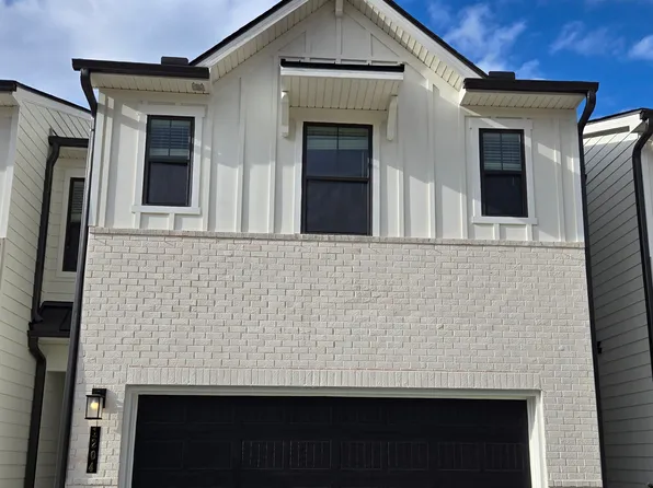 1877 Copelyn Reese Ct, Lawrenceville, GA 30043