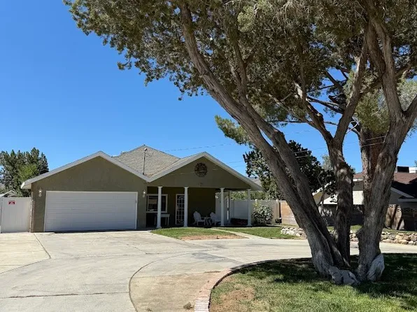 4230 W Avenue L2, Lancaster, CA 93536