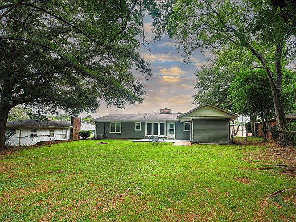 4th image of 2236 McBurney Dr
