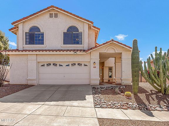 2nd image of 1091 W Graythorn Pl