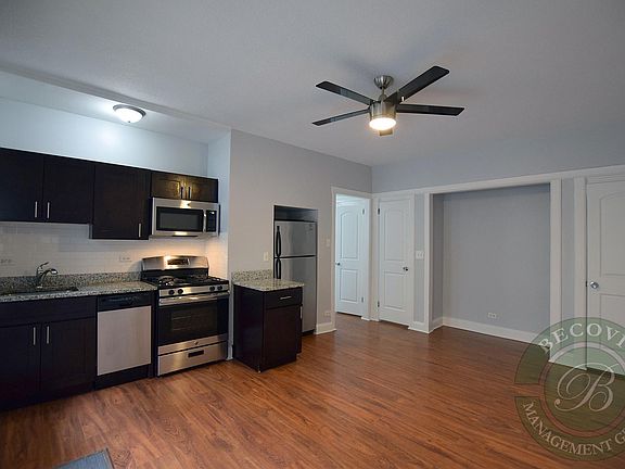 2nd image of 4555 N Malden St APT 101
