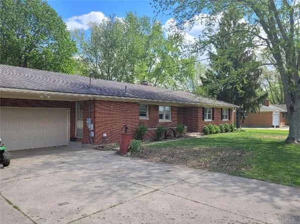 1800 Ballentine Pike, Springfield, OH 45502