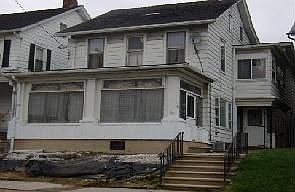 2nd image of 1021 3rd St