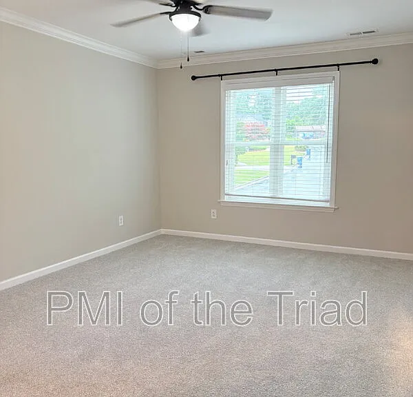3900 Hunt Chase Ct — Photo 15