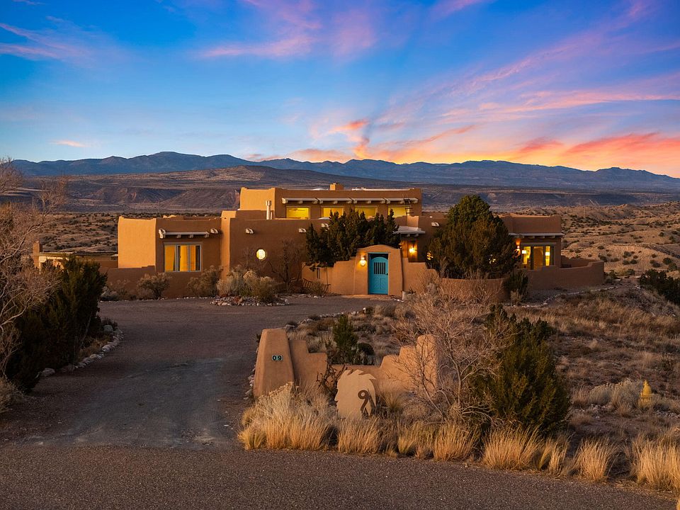 1st image of 9 Calle Ponderosa