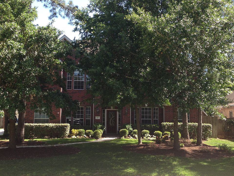 1st image of 10 N Evangeline Oaks Cir