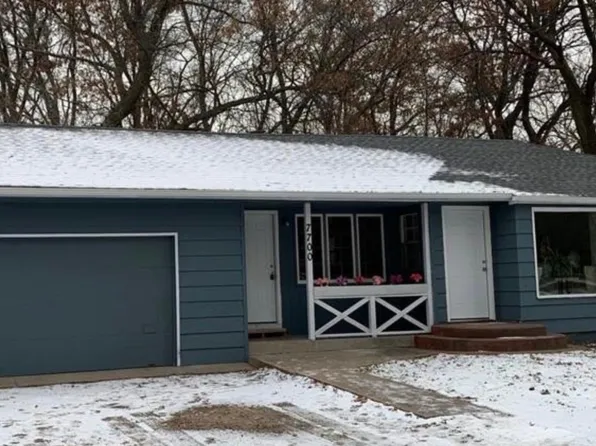 7700 Long Lake Rd, Mounds View, MN 55112
