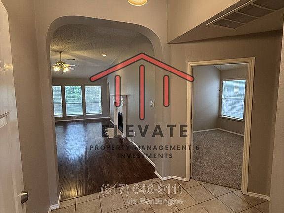 3rd image of 6105 Comfort Dr