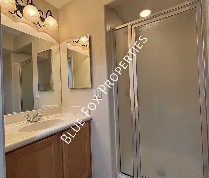 322 N Hasman Dr — Photo 30