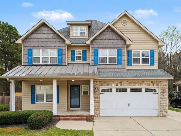 7250 Sandcastle Ln, Linden, NC 28356